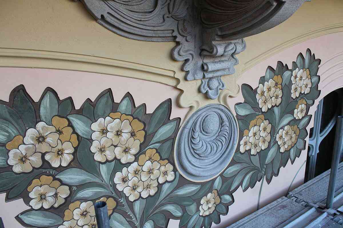 Casa Fenoglio “La Fleur” – Torino – Restauro decori floreali