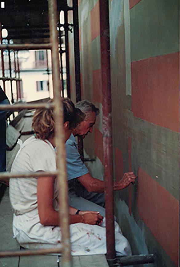 Via F.lli Piol, Rivoli (TO) – 1988 Restauro affreschi a trompe l’oeil facciata, cin il maestro Giuseppe Giacone
